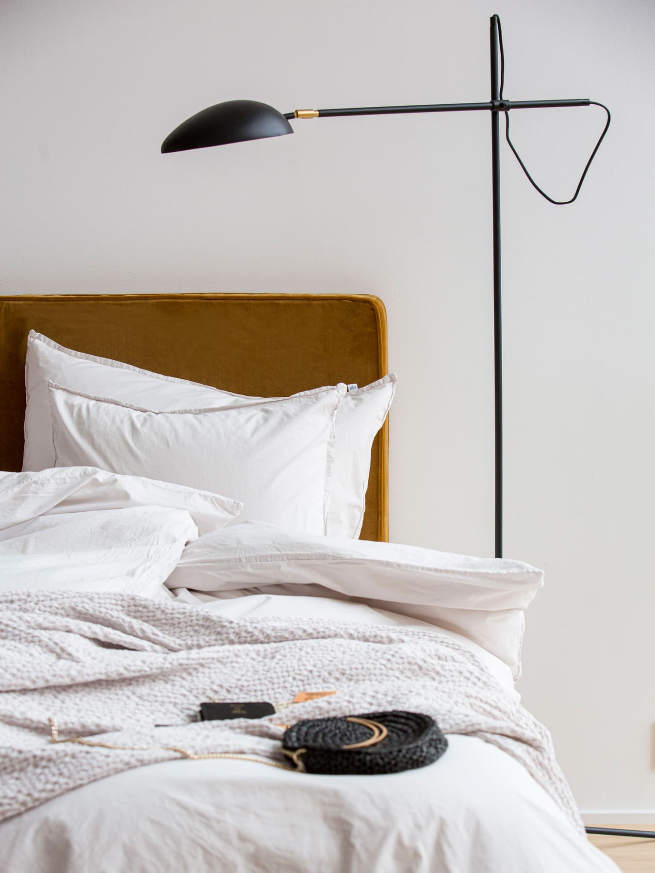 Alexandra Headboard Velvet