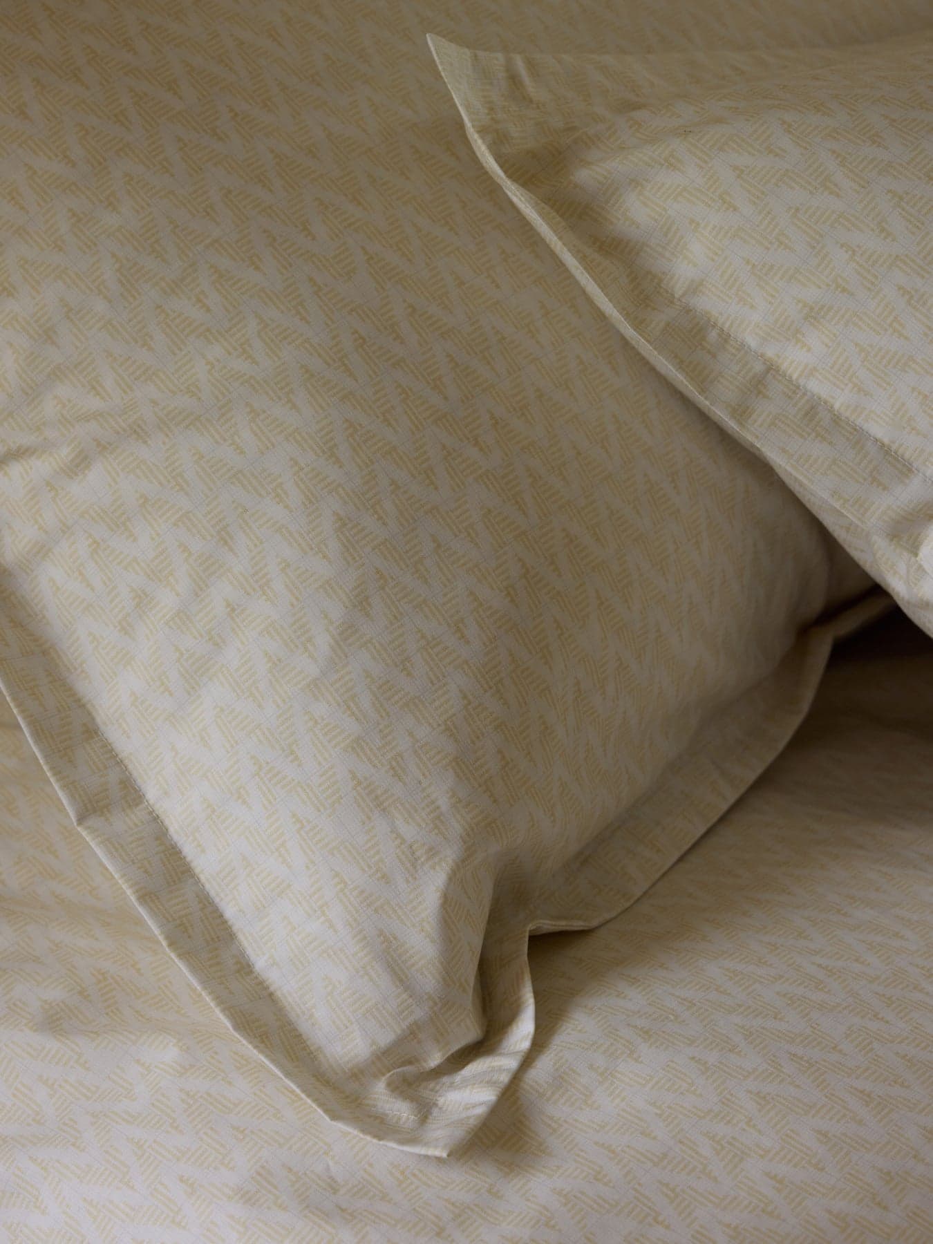 Brezza Pillowcase
